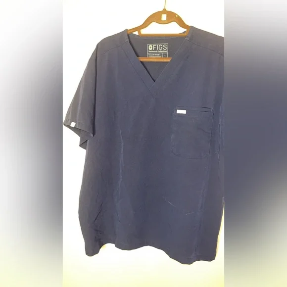 Set (2) Figs Men's Techical Collectiom Navy Short Sleeve Shirts #L00 - Picture 7 of 14